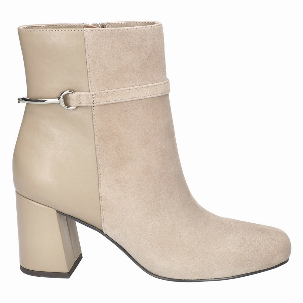 Everyday Comfort Quincy Square Toe Zippered Booties