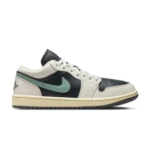 Wmns Air Jordan 1 Low 'Jade Smoke?? commuters' convenience most adjustable