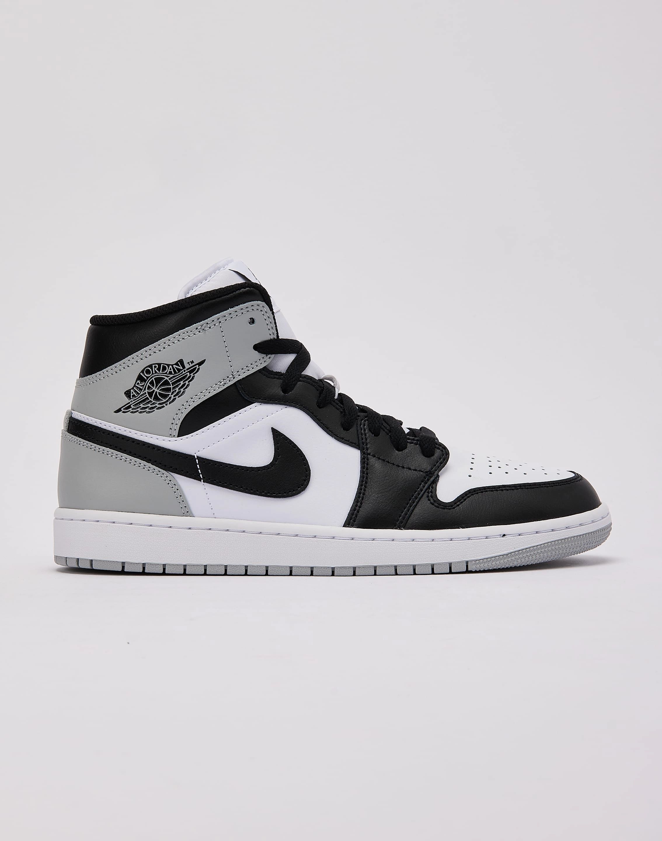 Breathable Airflow Design Water Resistant Membrane Jordan Air Jordan 1 Mid