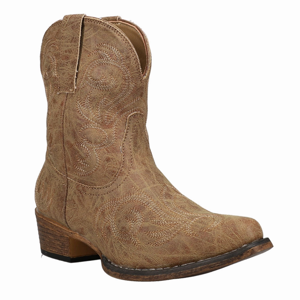 Riley Shorty Embroidered Snip Toe Cowboy Booties Adjustable Gusset Design Energy Return Core