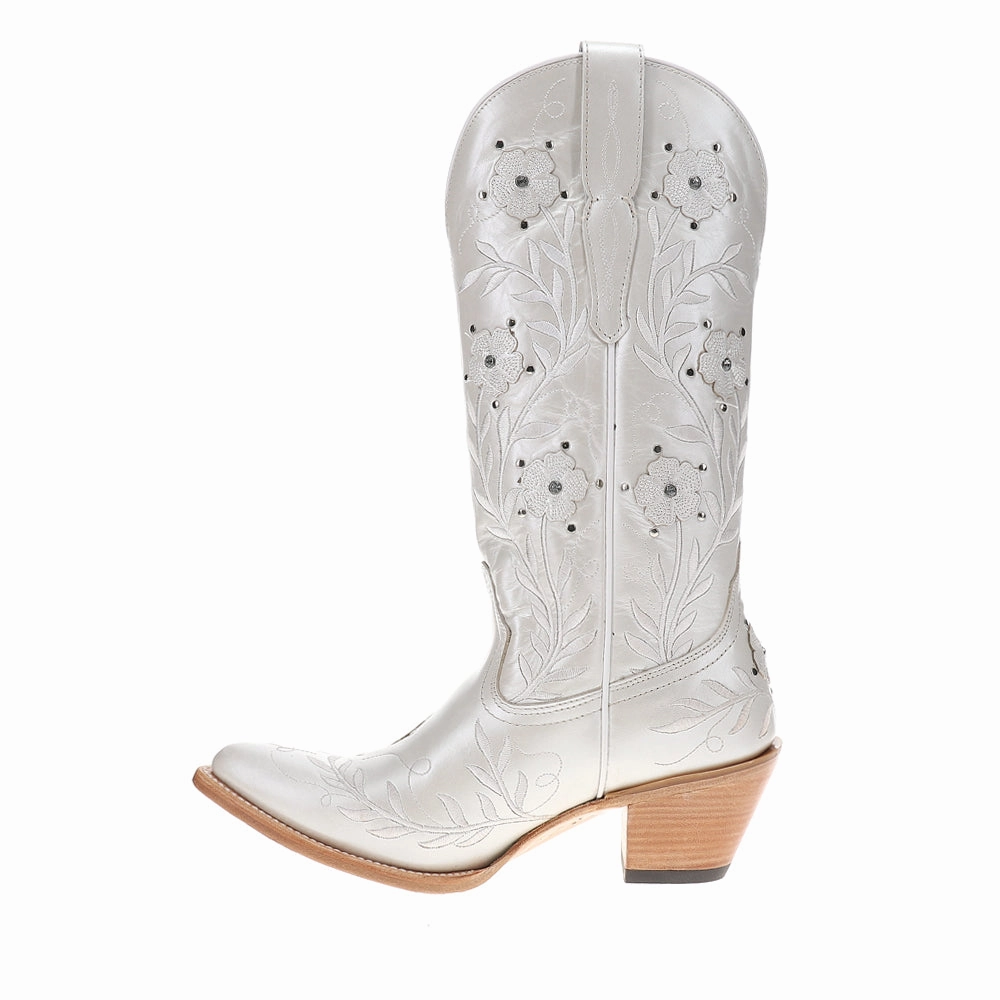 Romance Floral Embroidered Pointed Toe Cowboy Boots Rain Ready