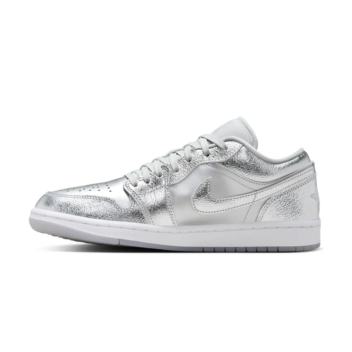 Wmns Air Jordan 1 Low SE 'Metallic Silver' Flexible Construction precise