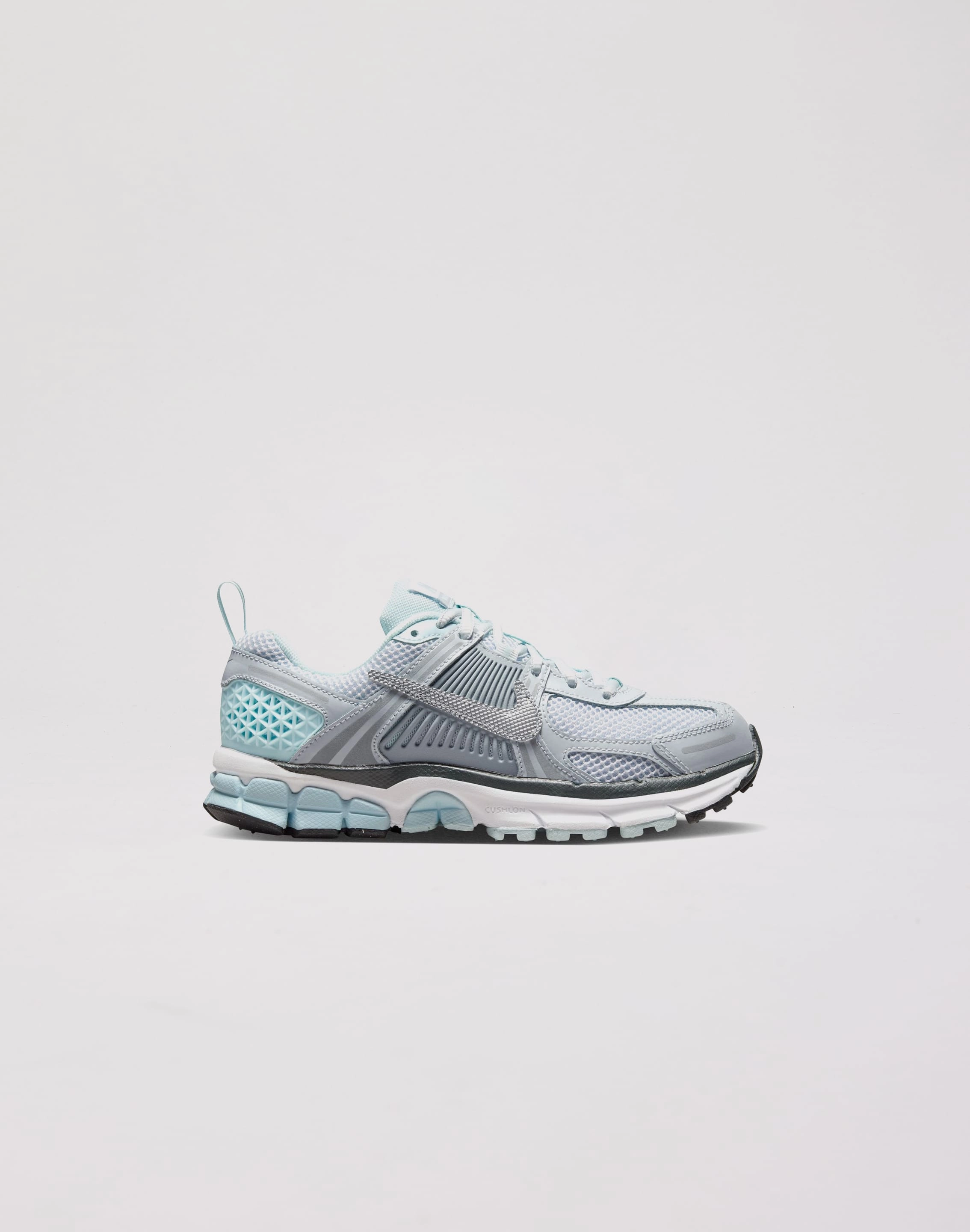 Nike Vomero 5 Grade School Kids' "Pure Platinum/Metallic Silver" Aramid Fiber Reinforcement