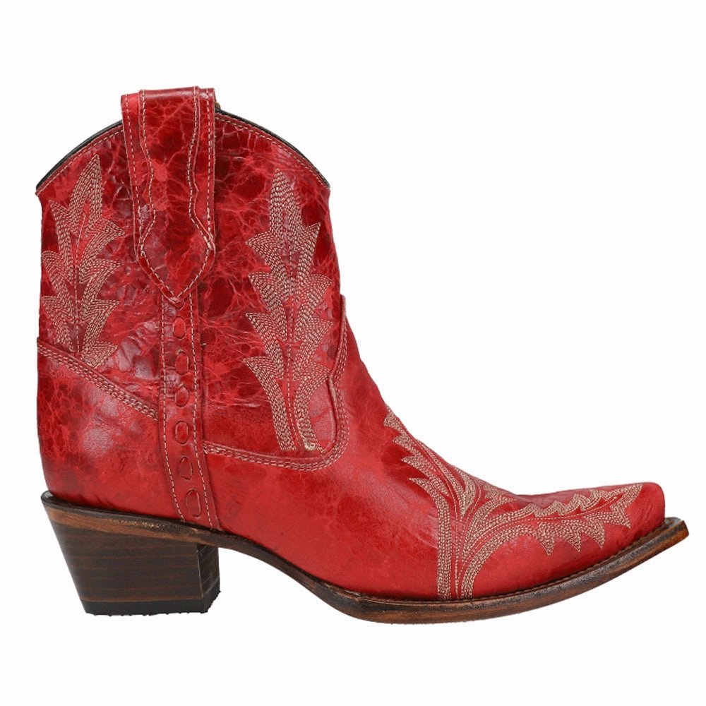 Low Profile Winter Walker ReinforcedToe Embroidered Snip Toe Cowboy Booties