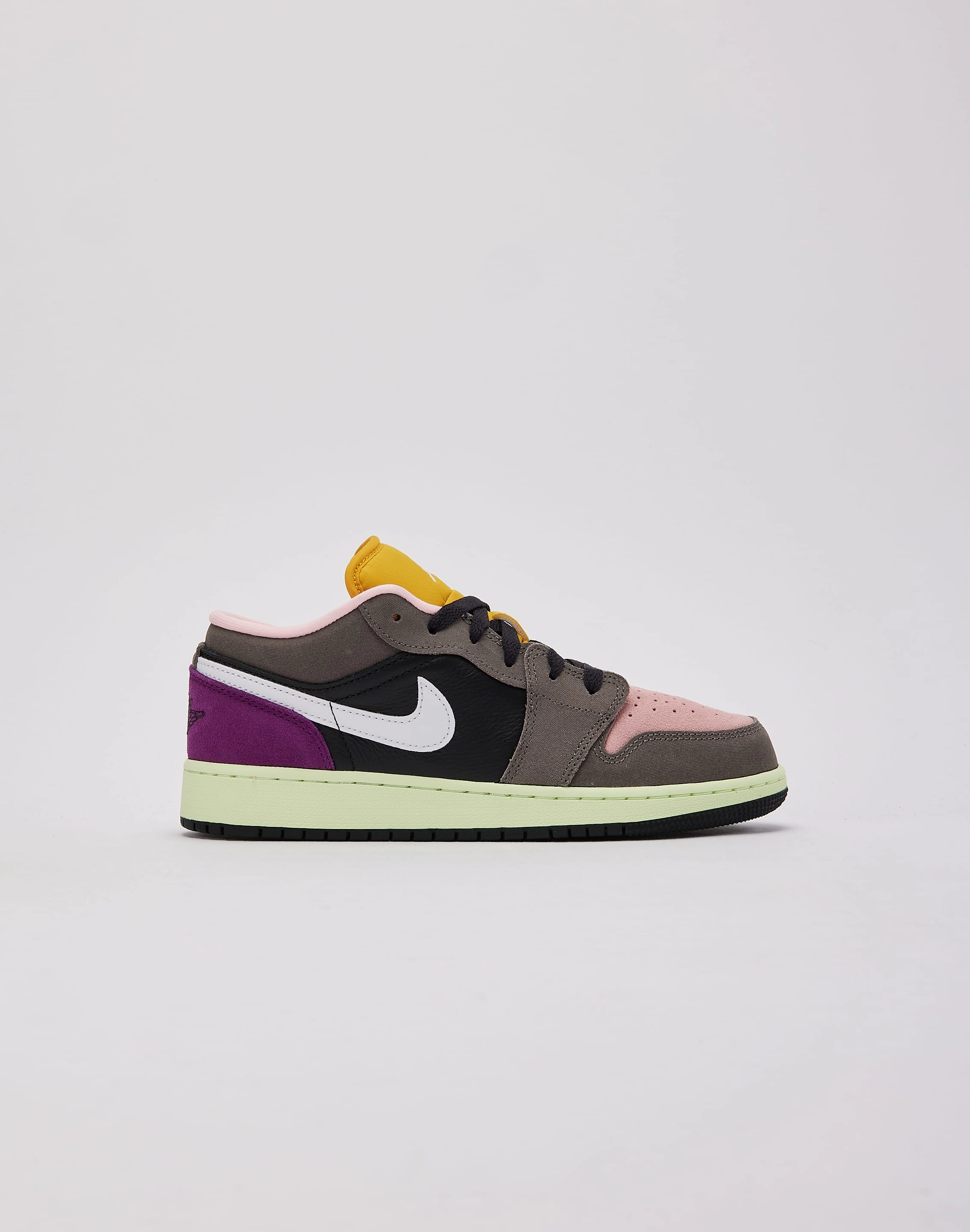 Jordan Air Jordan 1 Low SE Grade-School Urban