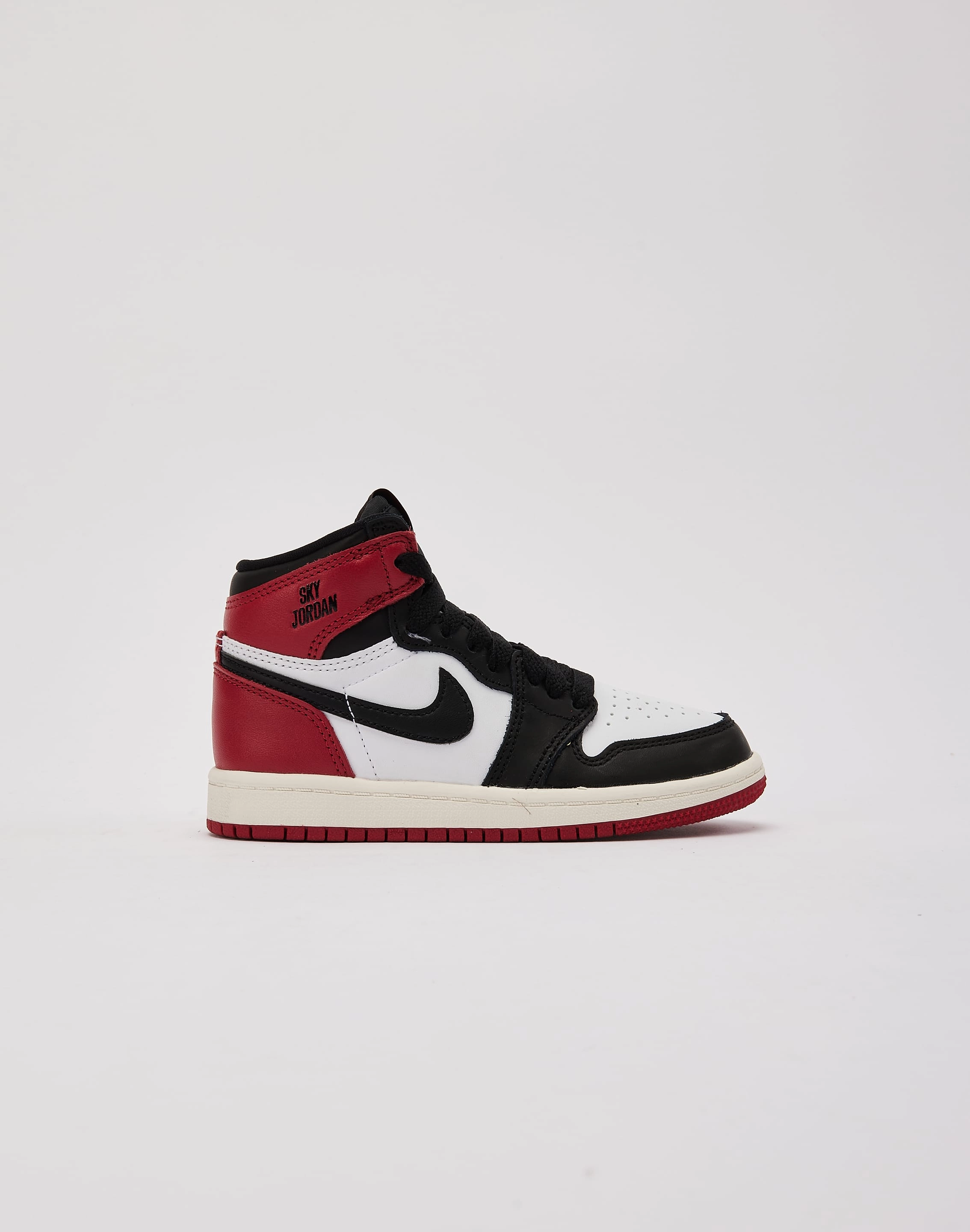 Jordan Air Jordan 1 Retro High OG 'Black Toe Reimagined' Pre-School spring shoe collections track and field athletes' speed