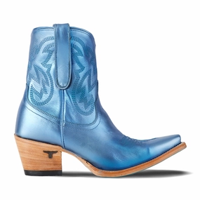 Running Comfort Smokeshow Embroidered Metallic Snip Toe Cowboy Bootie