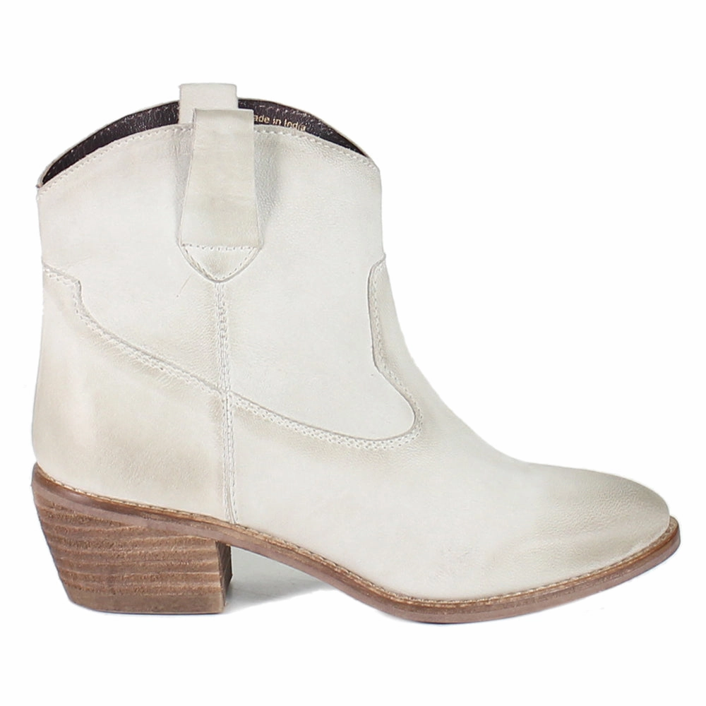 Outta Town Round Toe Pull On Booties Enhanced Leg Support mesh material