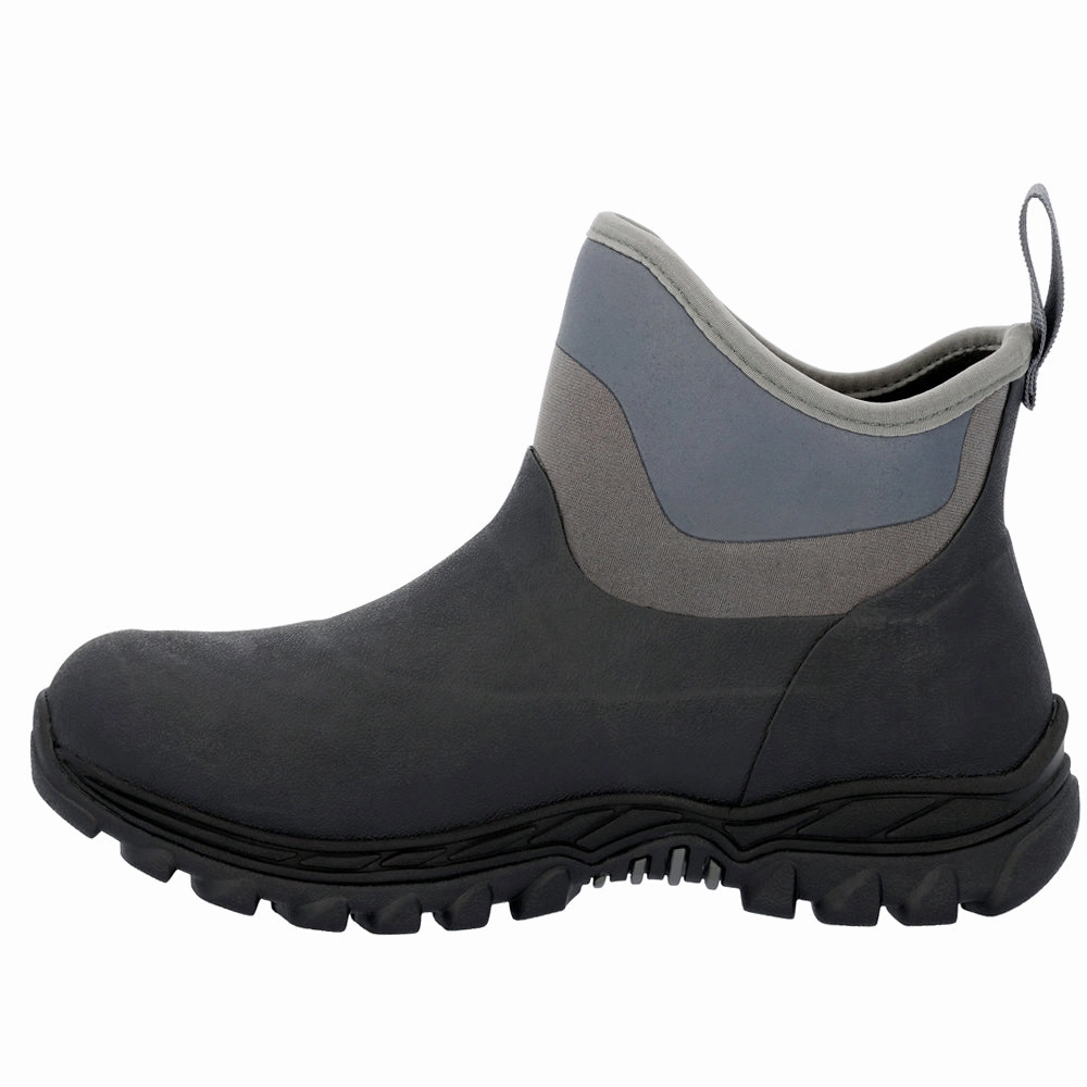 Arctic Sport II Ankle Pull On Boots Sporty Flat Form