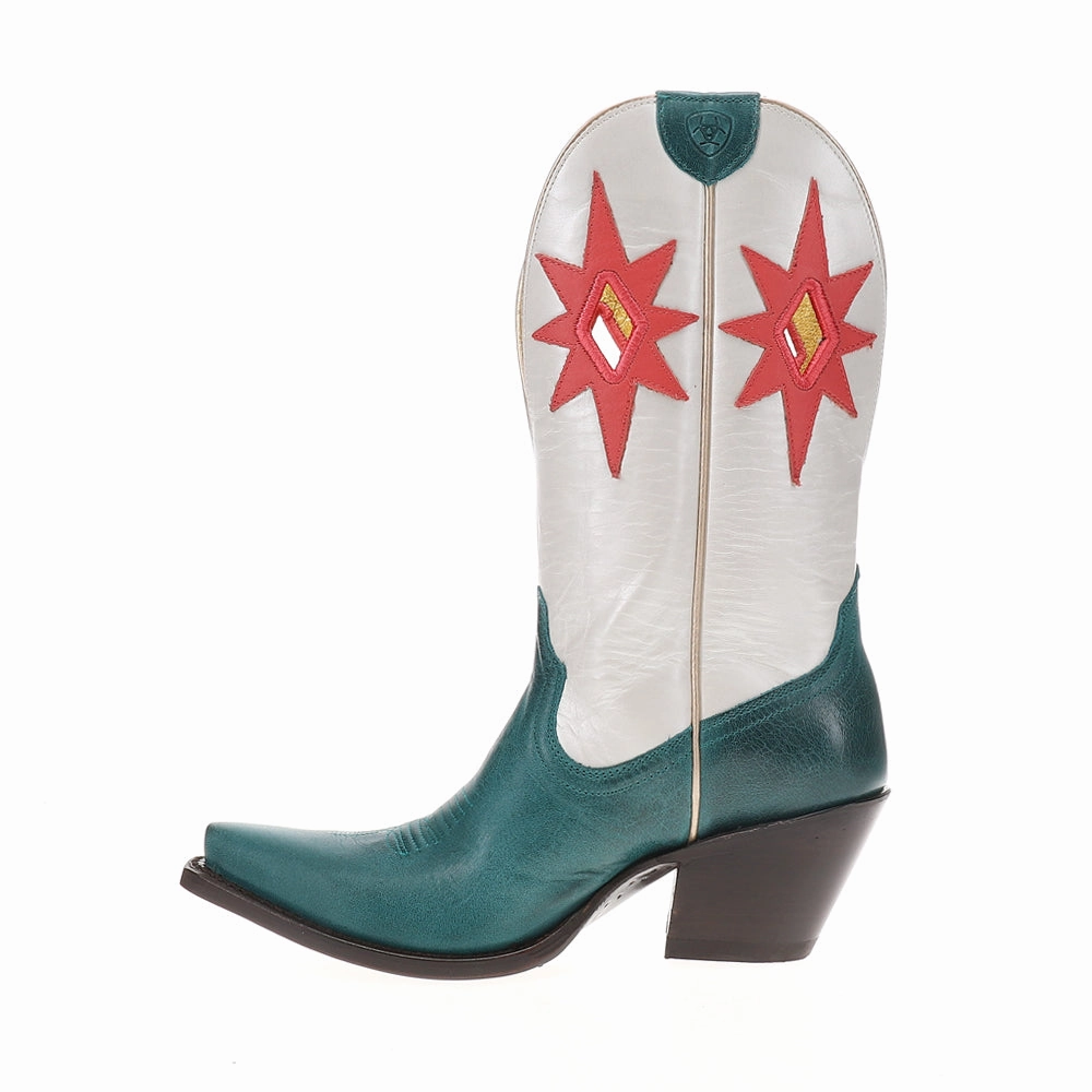 Insulated Adventure Journey Starlight Cut-Outs Embroidered Snip Toe Cowboy Boots