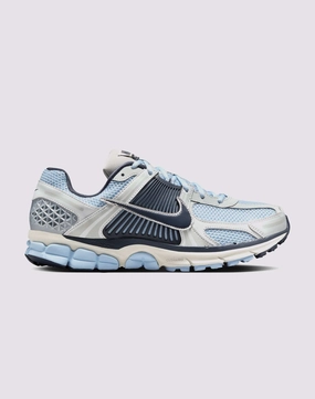 Nike Zoom Vomero 5 Streamlined materials Seamless Toe Box