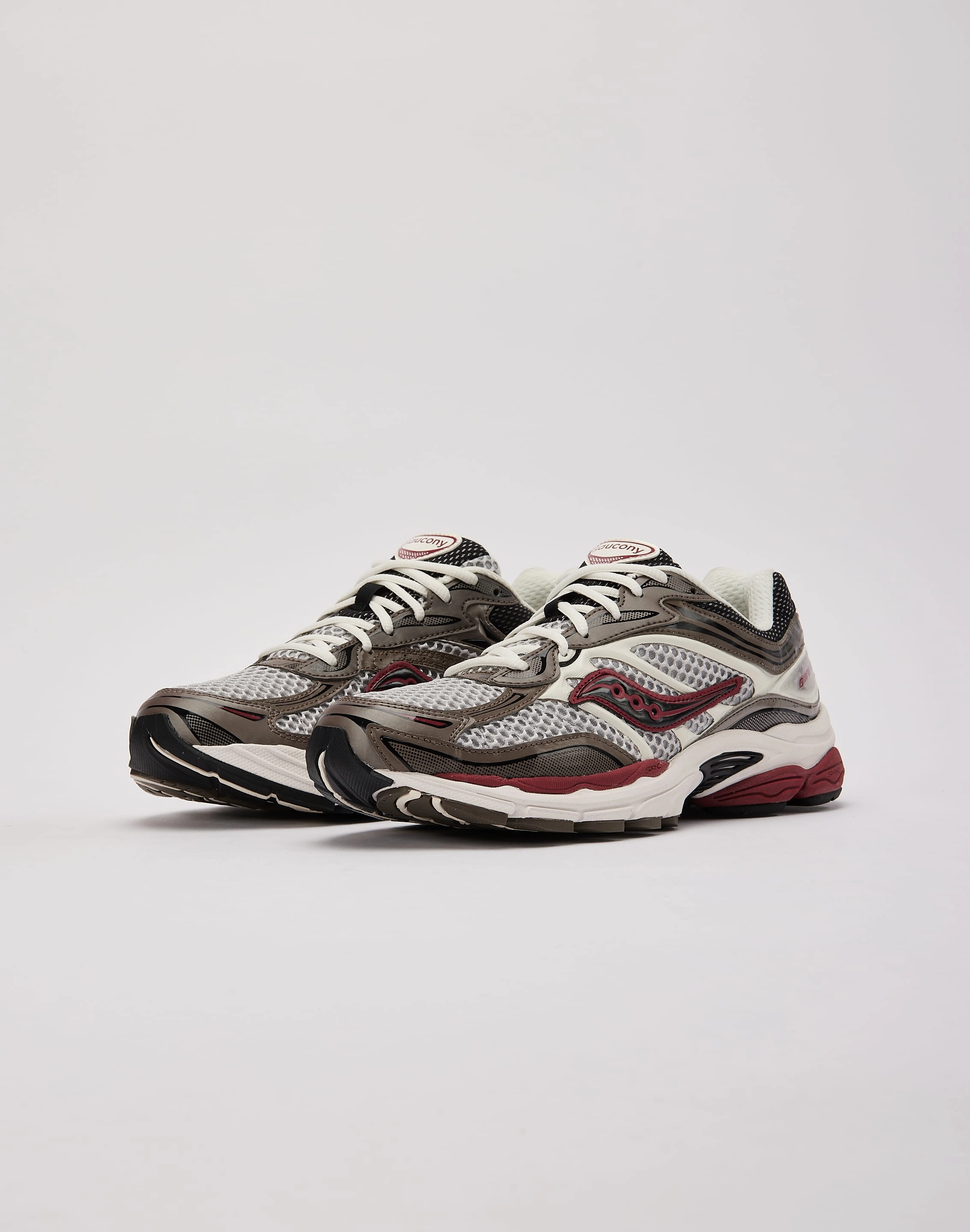 office pumps Saucony ProGrid Omni 9