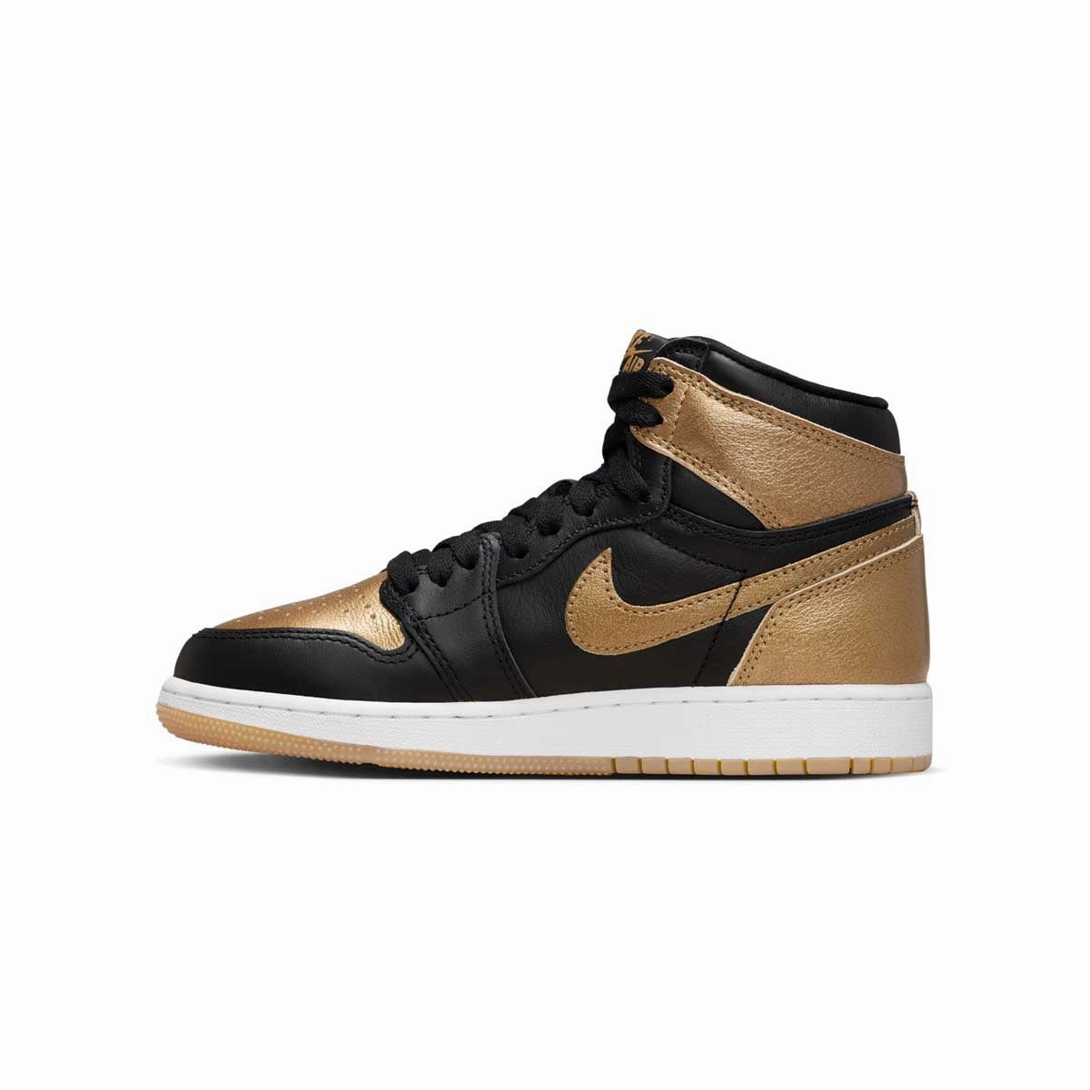 Kids Air Jordan 1 Retro High OG 'Black Metallic Gold' fall fashions Retro-inspired silhouette