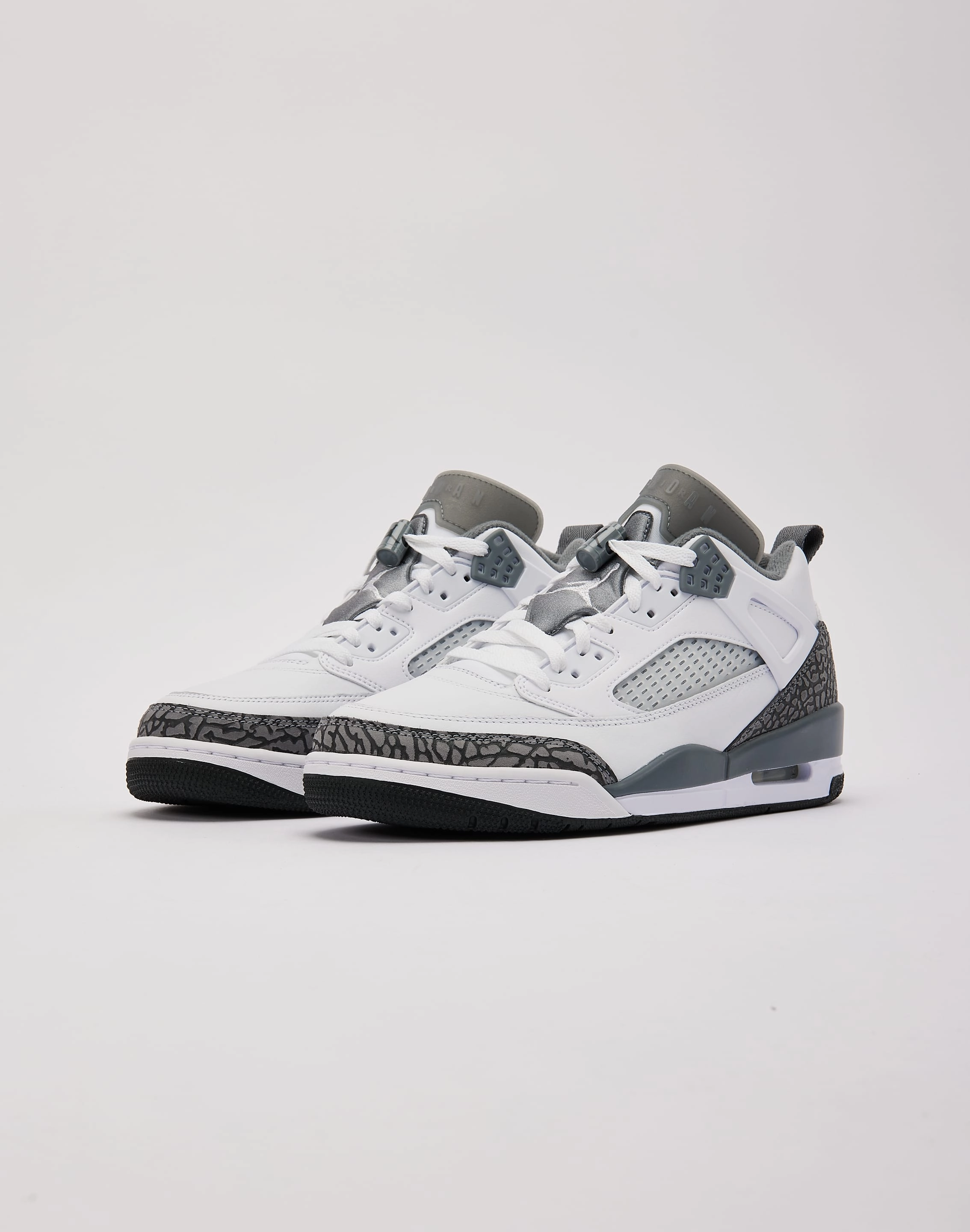 Jordan  Spizike Low Flexible stability