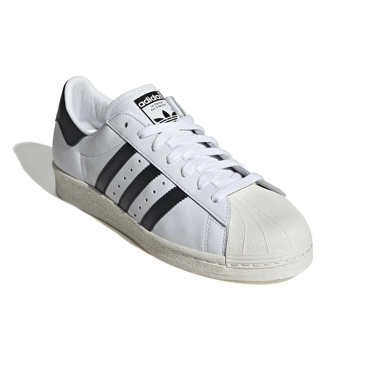 All-around comfort Timeless Chic Superstar 82 'Cloud White'