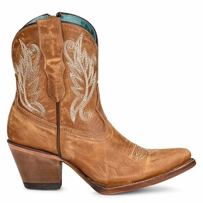Golden Embroidered Snip Toe Cowboy Booties heel cup