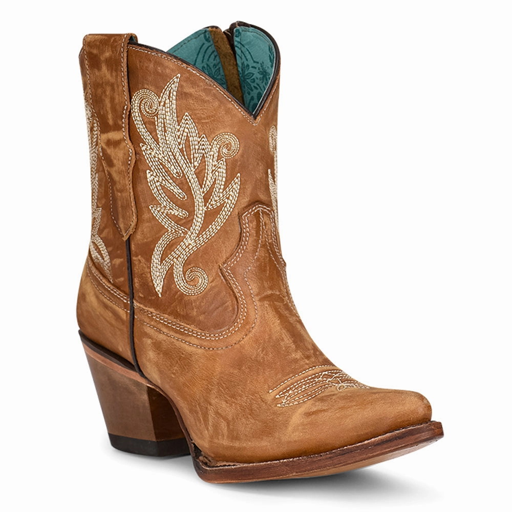 Golden Embroidered Snip Toe Cowboy Booties Urban Edge Protective Sole
