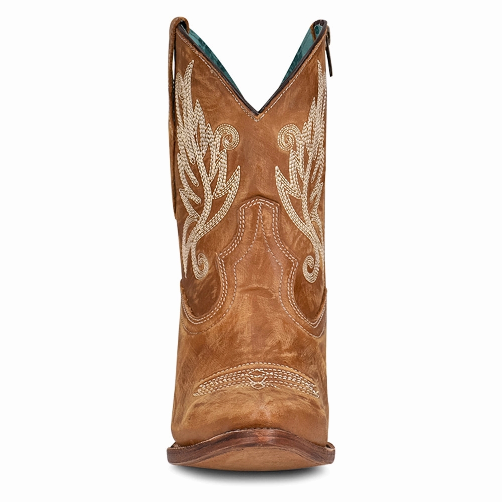 Rugged Built River Crossing Outdoor Tough Golden Embroidered Snip Toe Cowboy Booties