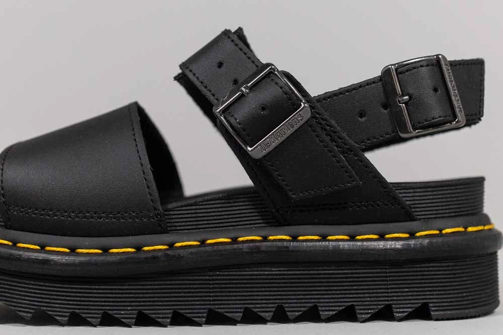 Comfortable ankle support Sustainable Production Method Women's Dr. Martens Voss Strap Sandals - 24233001