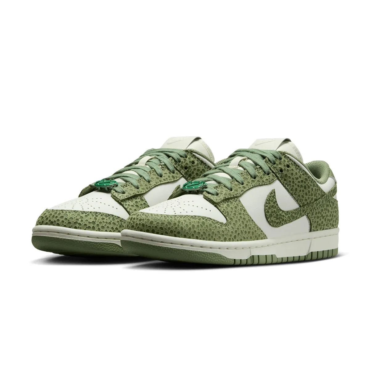 Trend-setting Wmns Dunk Low Premium 'Safari Honeydew'
