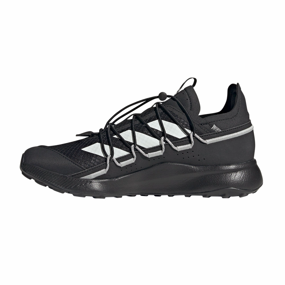 Right Terrex Voyager 21 Trail Running Shoes