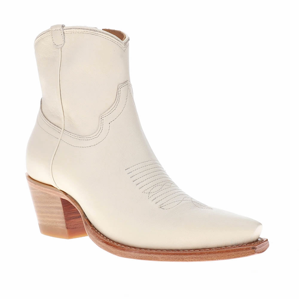 The Daisy Snip Toe Zippered Cowboy Booties Grippy Outsole Mountain Hike