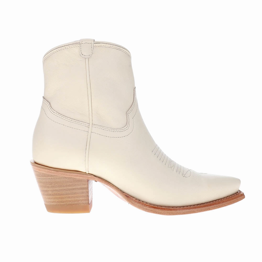 The Daisy Snip Toe Zippered Cowboy Booties Anti-Friction Water Repellent
