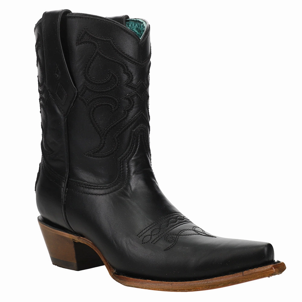 Black Embroidery Snip Toe Cowboy Booties Waterproof Adventure Journey Mountain Proof