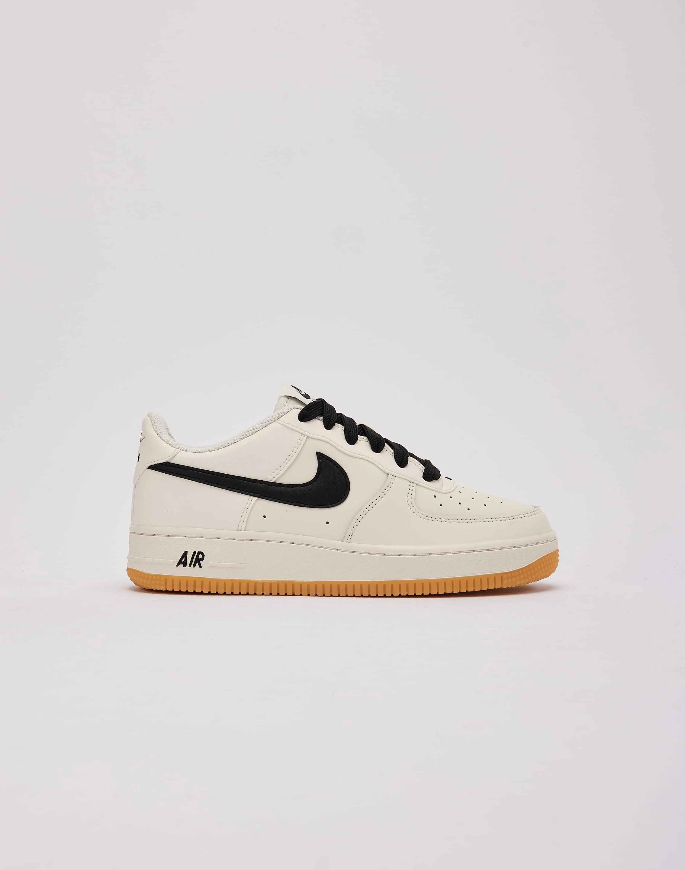 Nike Air Force 1 Low Grade-School Gusseted Tongue hiking - specific functions