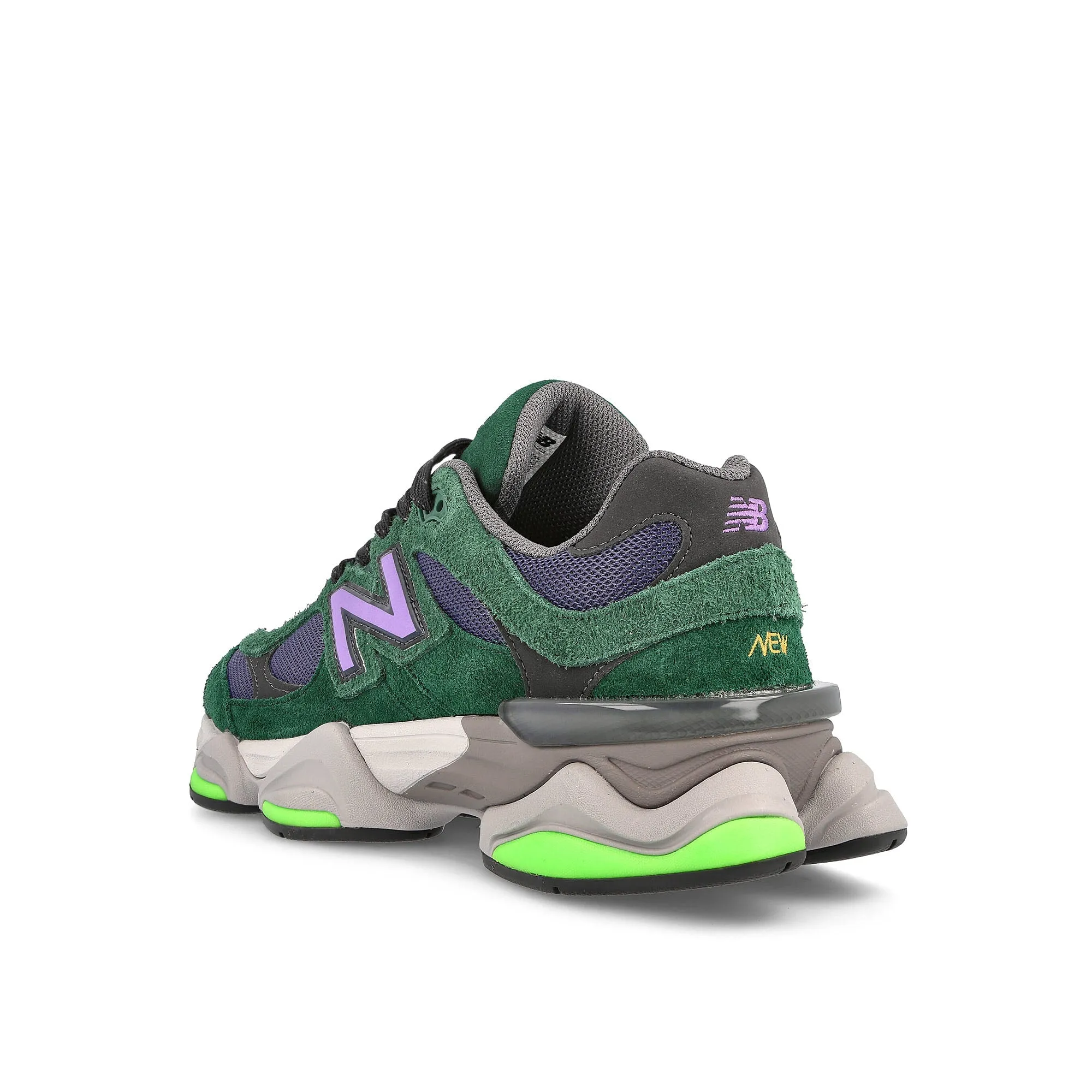 Seamless Inner Construction Sculpted cushioning U9060GRE