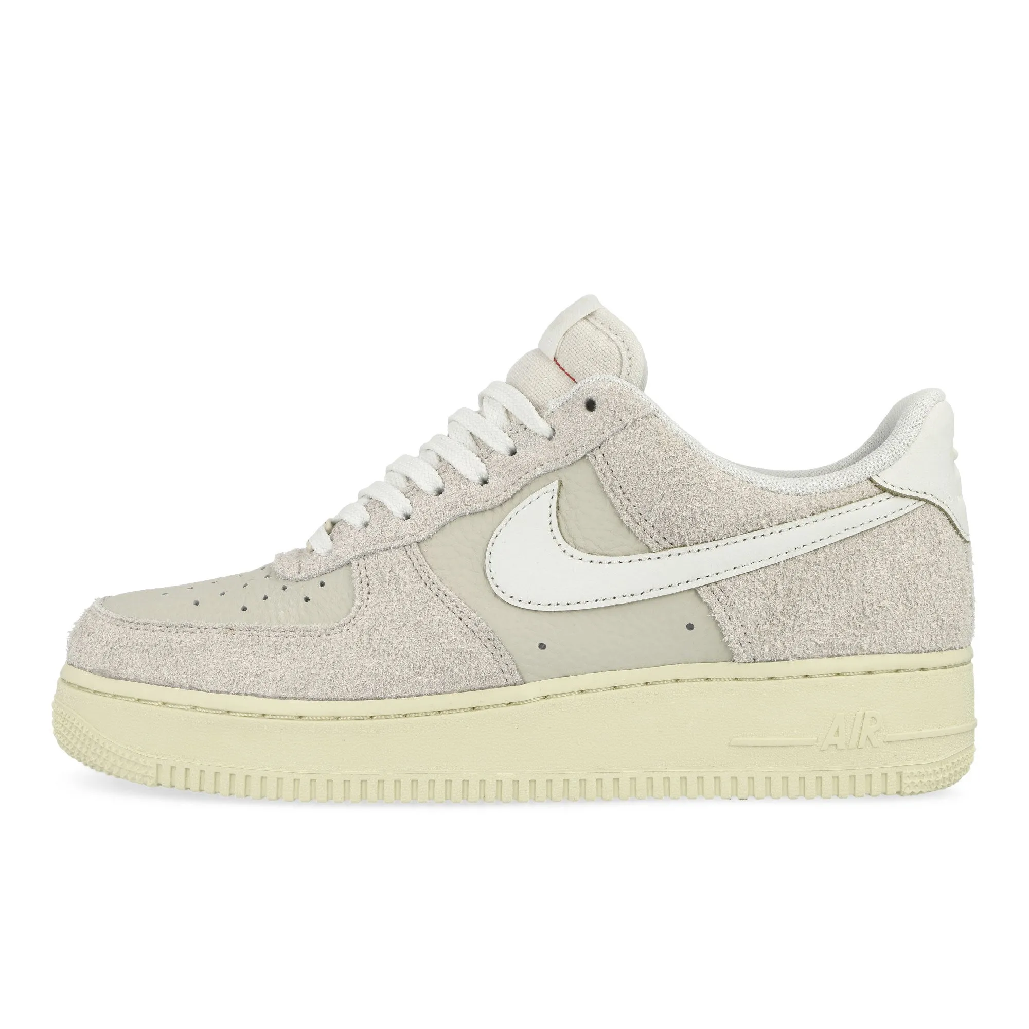 Motion Control Design Curved Heel Construction Air Force 1 '07 LX