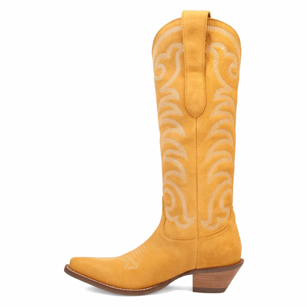Performance Focus Movin' On Embroidered Snip Toe Cowboy Boots