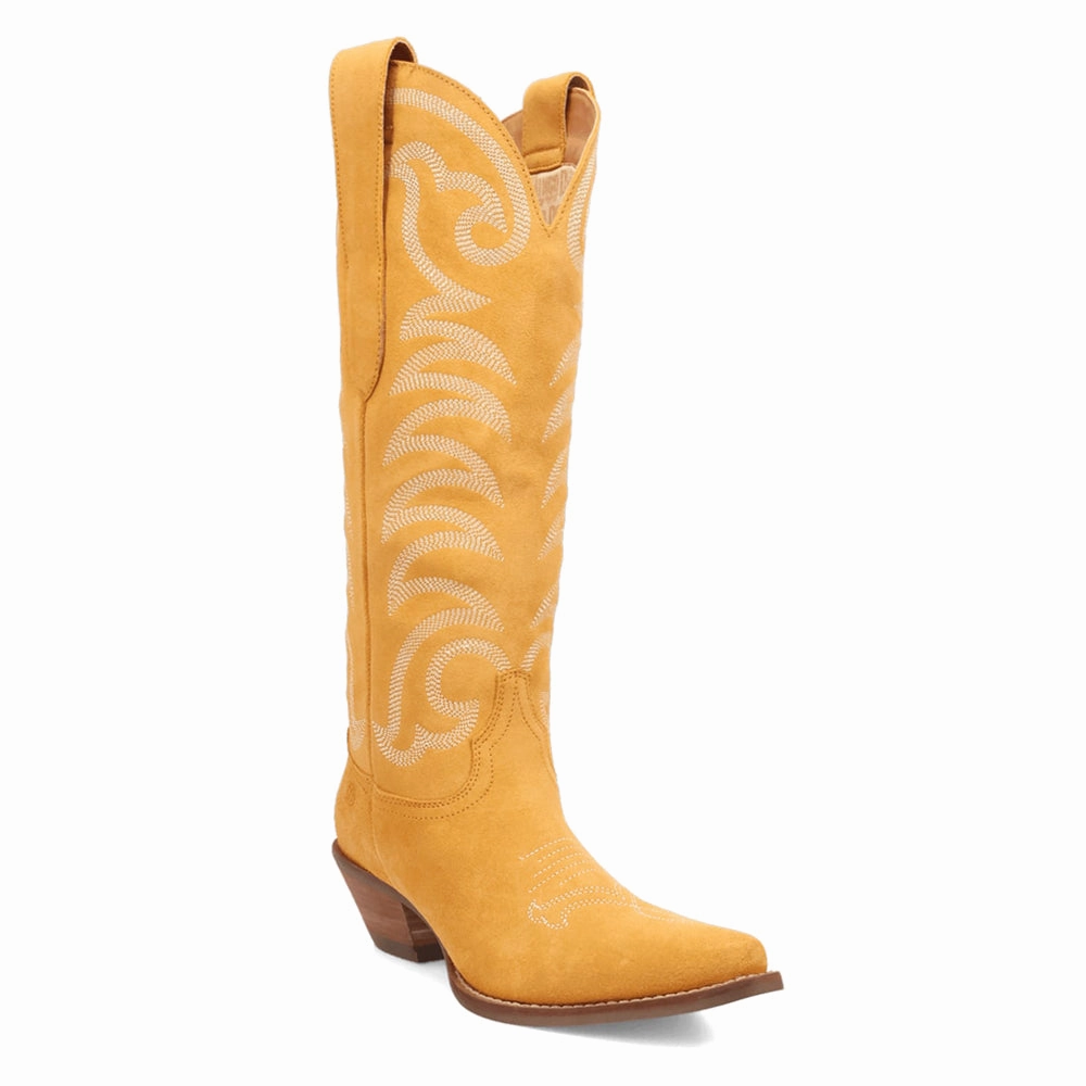 High Traction Weather Resistant User Movin' On Embroidered Snip Toe Cowboy Boots