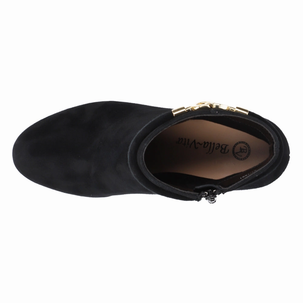 Diaz Round Toe Zippered Booties Love Pair