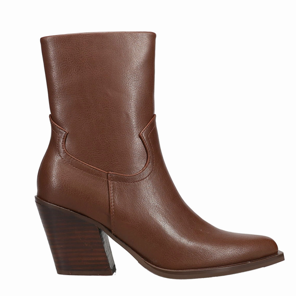 Durable Stitching Adjustable Gusset Design Victoria Pointed Toe Zippered Boots