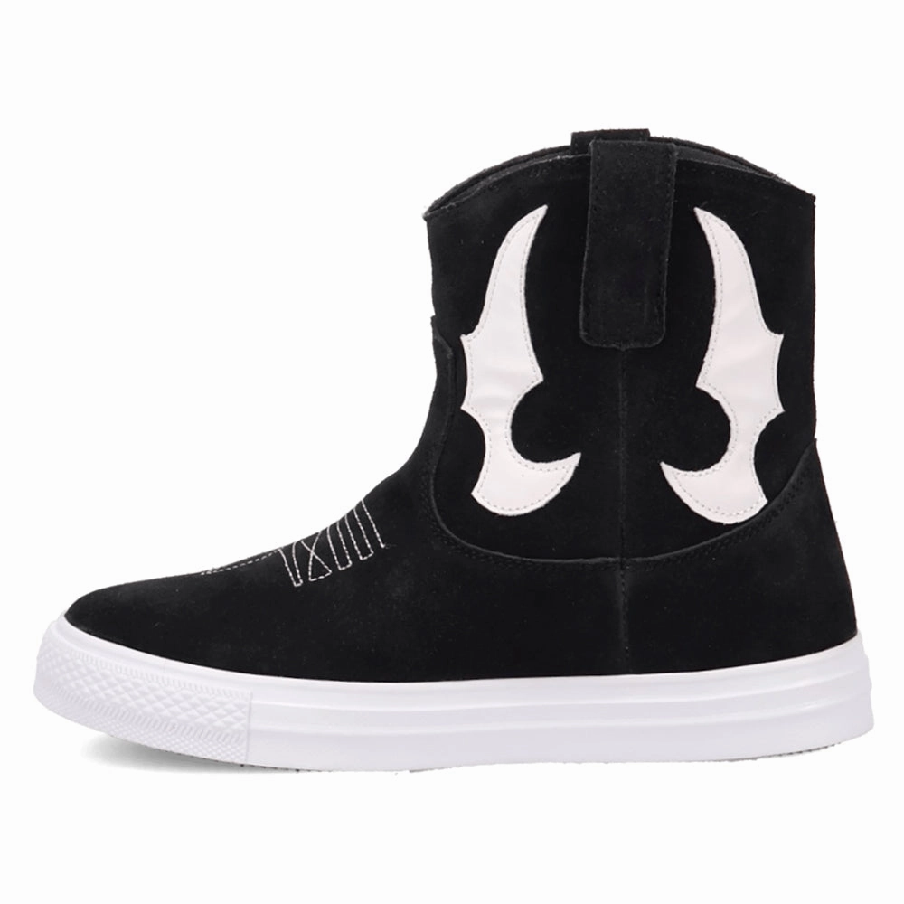 Minimal Build Ollie Round Toe Cowboy Booties