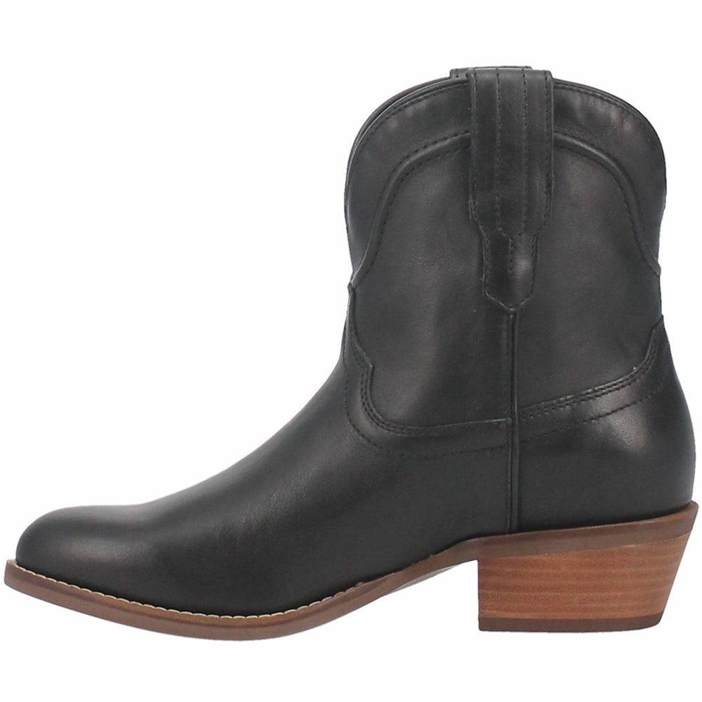 LaceUp Seguaro Round Toe Pull On Cowboy Booties