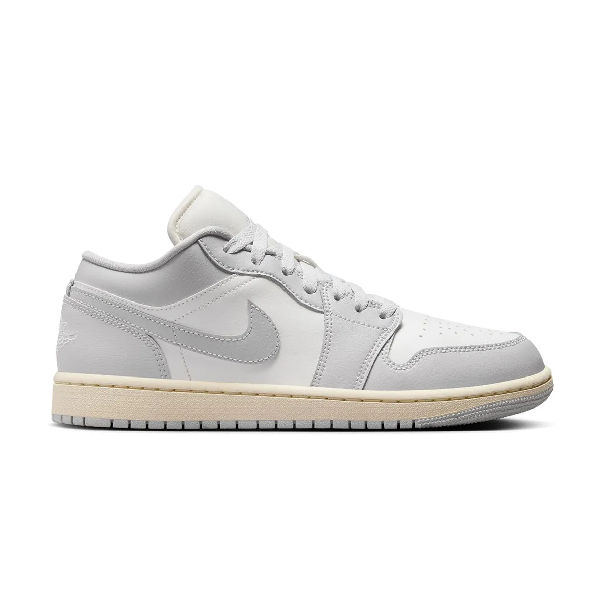 Wmns Air Jordan 1 Low 'Neutral Grey' transparent All Terrain Traction Lug