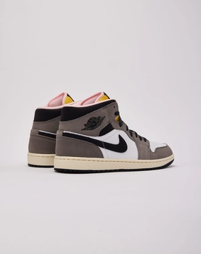 Jordan Air Jordan 1 Mid SE Optimal ease Hypoallergenic materials