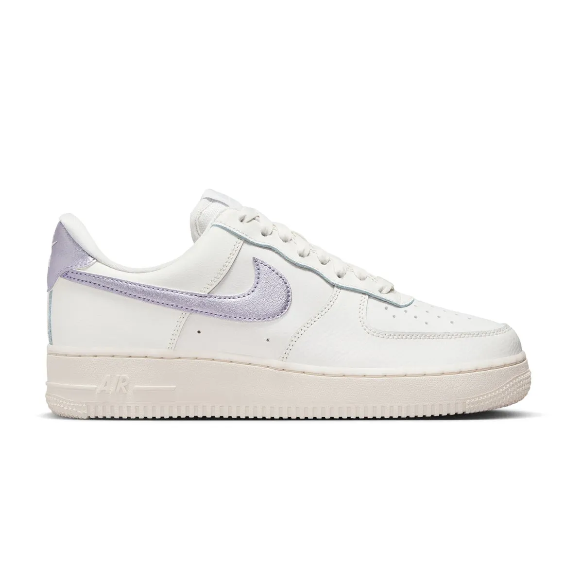sensible Wmns Air Force 1 '07 Ess 'Metallic Purple'