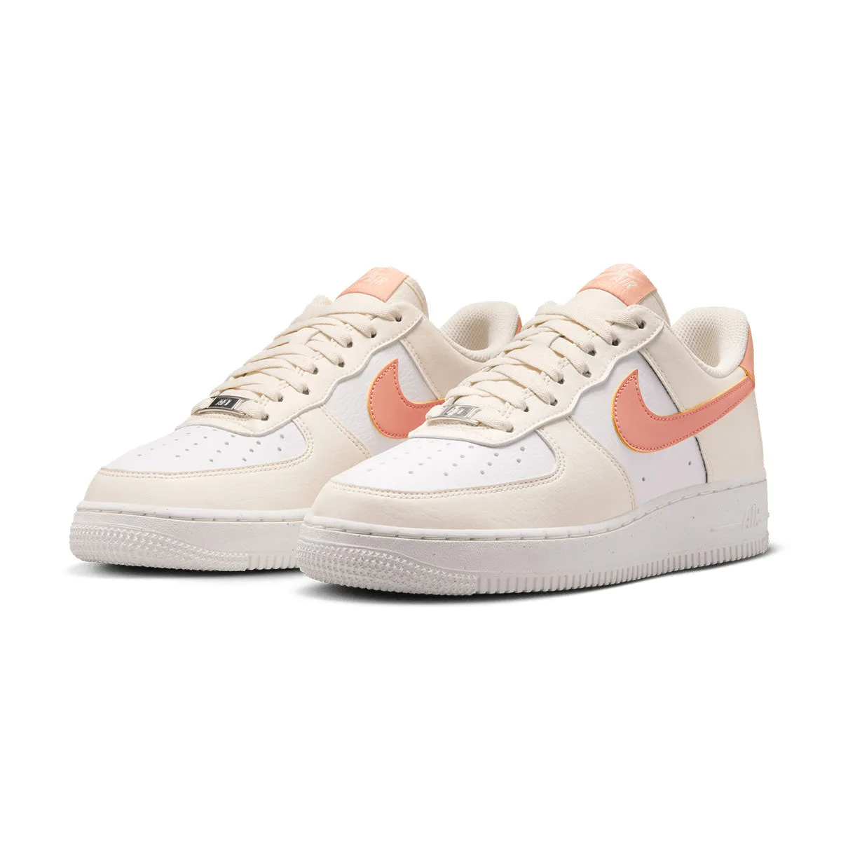 Wmns Air Force 1 '07 Next Nature 'Pale Ivory' Grounded Traction Pattern Durable flexibility