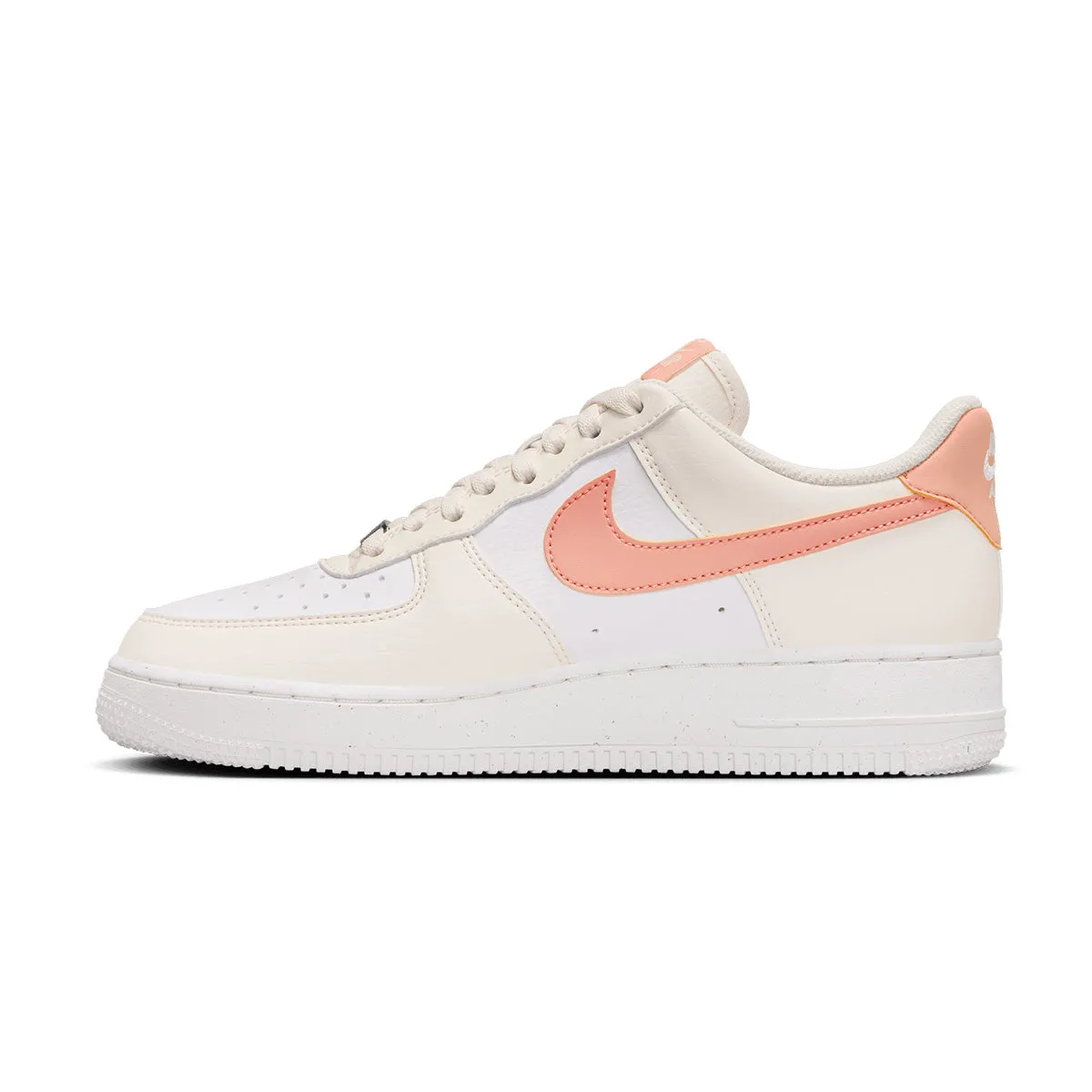 Flexible Groove Design Wmns Air Force 1 '07 Next Nature 'Pale Ivory'