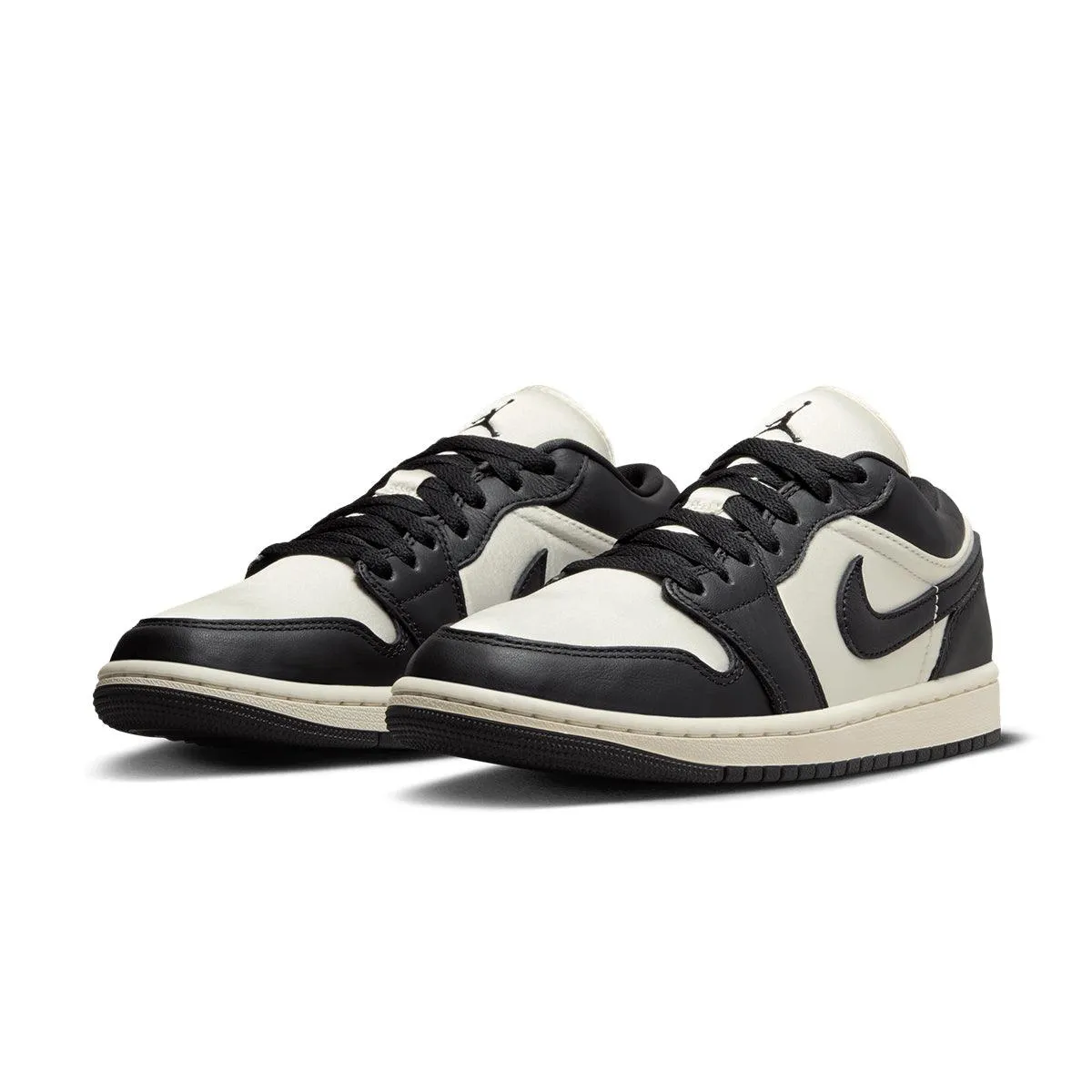 lowest Wmns Air Jordan 1 Low SE 'Vintage Panda'