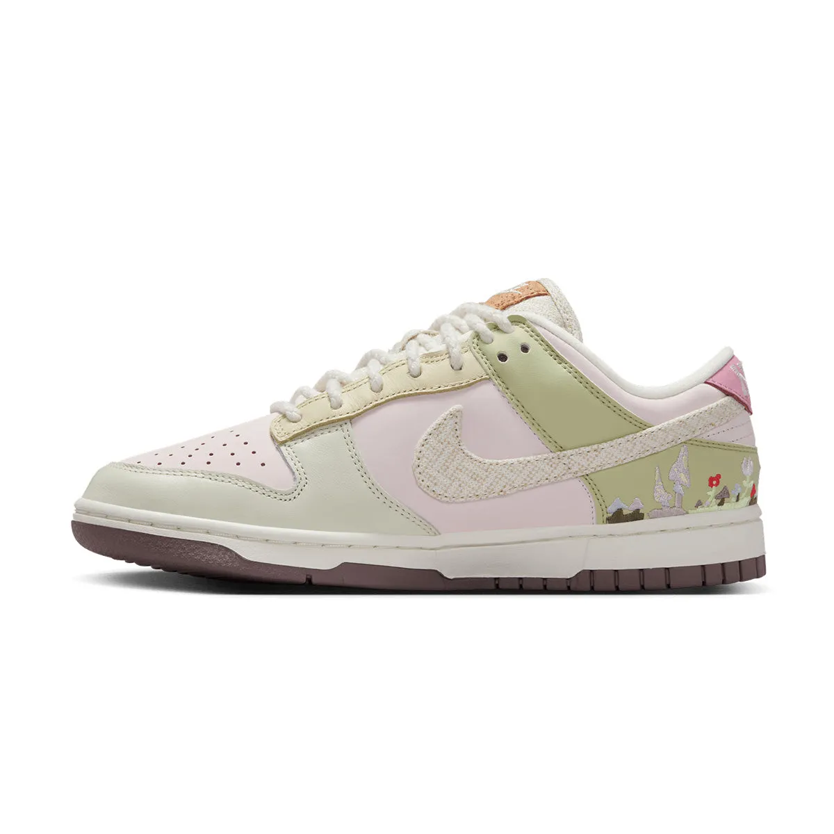Wmns Dunk Low LX 'Mushroom' fundamental