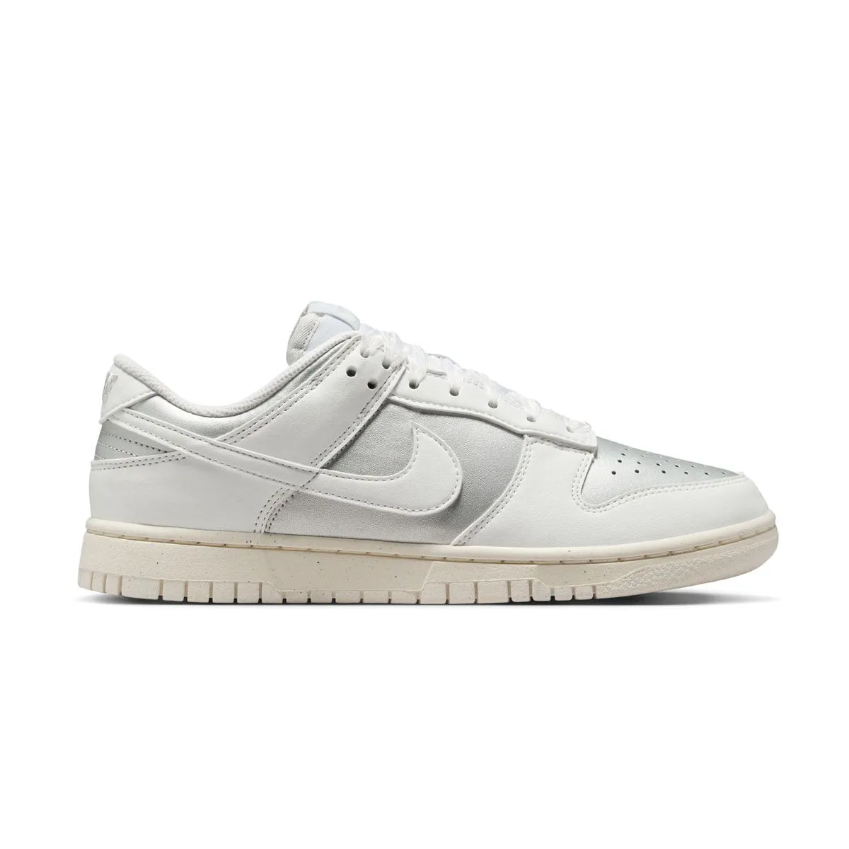Wmns Dunk Low Next Nature 'Metallic Platinum' Zero drop Boosted sole
