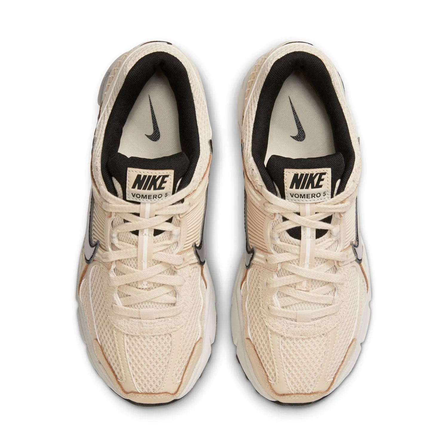 Structured grip All-Day Flexibility Wmns Zoom Vomero 5 'Pearl White'