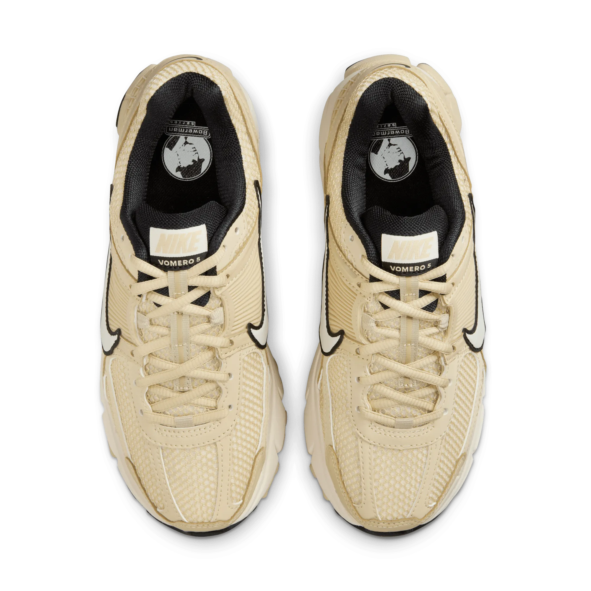 Wmns Zoom Vomero 5 'Sand' stretchy design