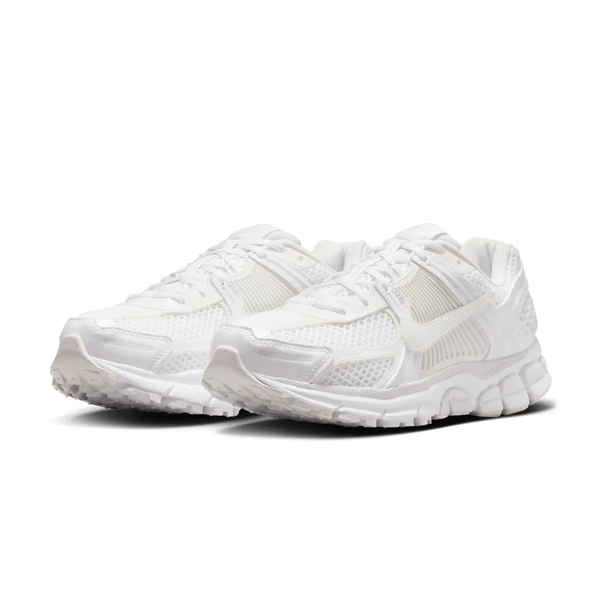 Breathable mesh panel Wmns Zoom Vomero 5 SE 'Triple White'