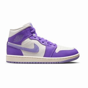 Wmns Air Jordan 1 Mid 'Action Grape' Breathable Insole Cover Sculpted cushioning