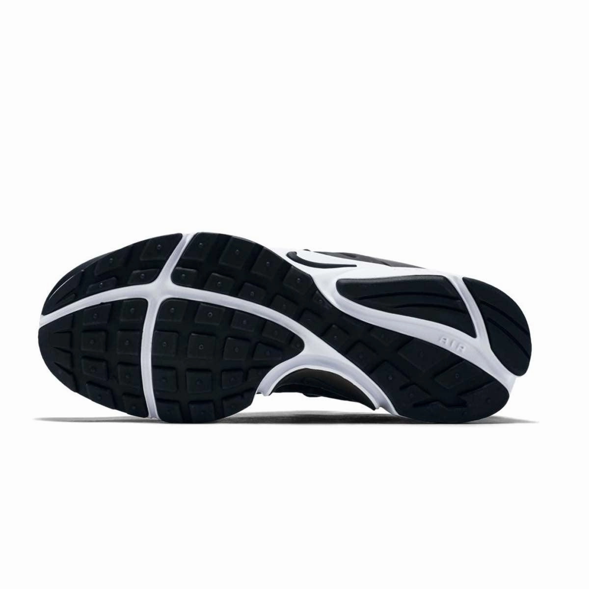 Ventilated thin heel Wmns Air Presto 'Black White'